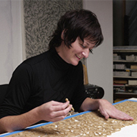 portrait of Tara Donovan