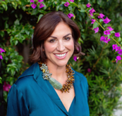 Headshot of Melanie Busby